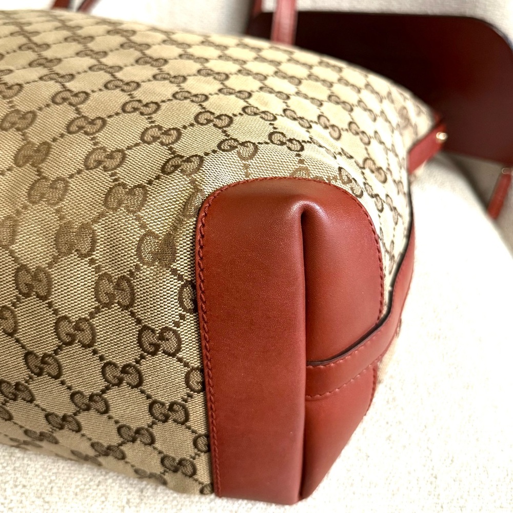 Gucci authentic brown canvas tote bag with brown leather with clutch - Picture 15 of 15
